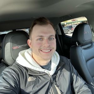 Meet your Posher, Sean